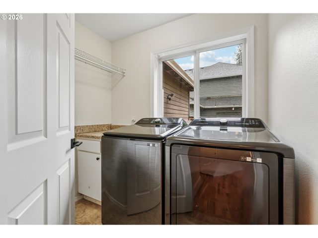 17386 Sw STELLAR Dr, Sherwood, OR 97140