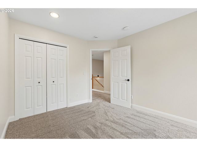 17386 Sw STELLAR Dr, Sherwood, OR 97140