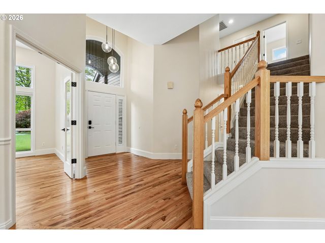 17386 Sw STELLAR Dr, Sherwood, OR 97140