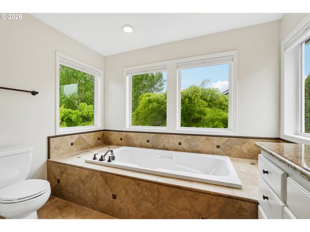 17386 Sw STELLAR Dr, Sherwood, OR 97140