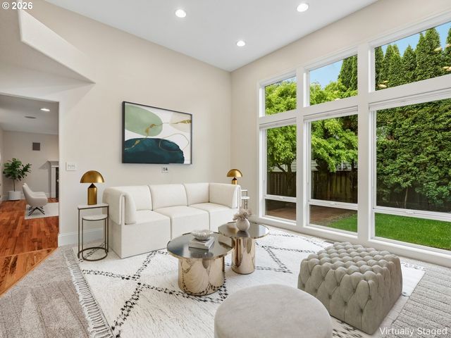 17386 Sw STELLAR Dr, Sherwood, OR 97140