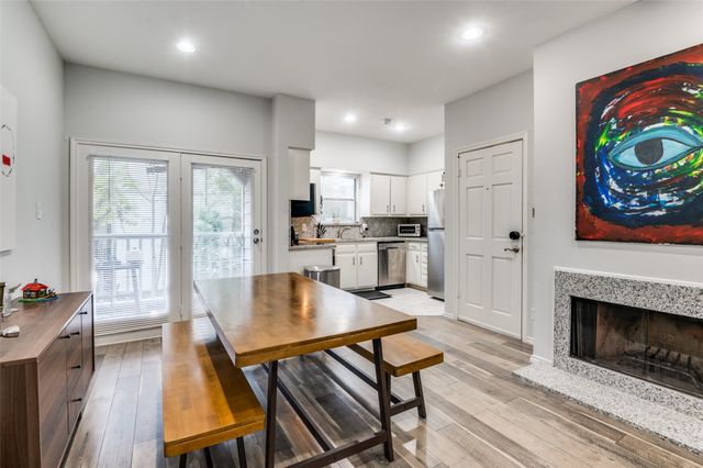 2728 Reagan Street 202, Dallas, TX 75219