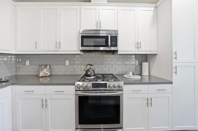 1740 San Eugenio, San Diego, CA 92154