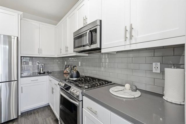 1740 San Eugenio, San Diego, CA 92154