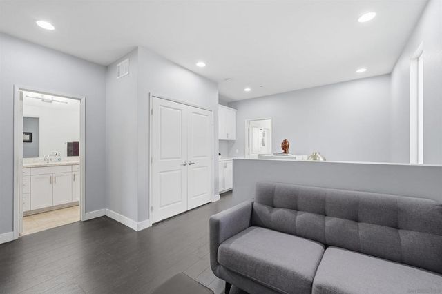 1740 San Eugenio, San Diego, CA 92154