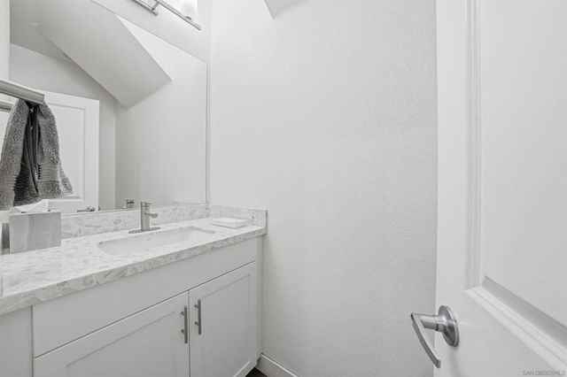 1740 San Eugenio, San Diego, CA 92154