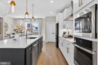 3757 MAYORS WAY, Fairfax, VA 22030