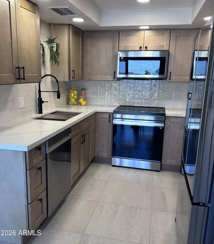 2136 W IRONWOOD Drive, Chandler, AZ 85224
