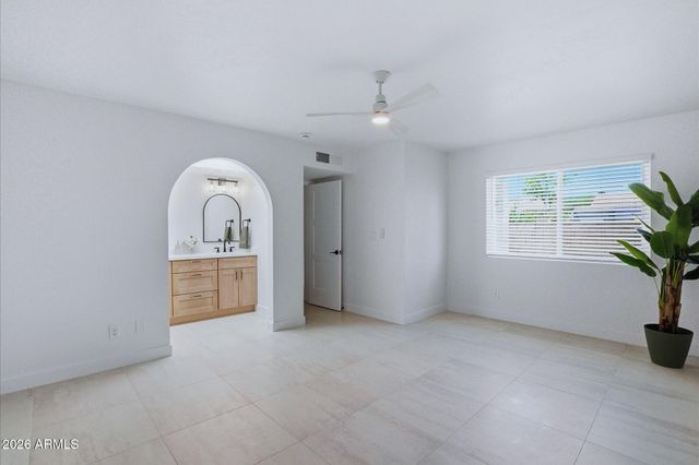 2136 W IRONWOOD Drive, Chandler, AZ 85224