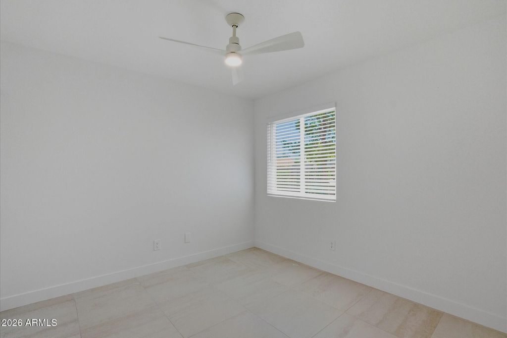 Image 18 of property listing at 2136 W IRONWOOD Drive, Chandler, AZ 85224