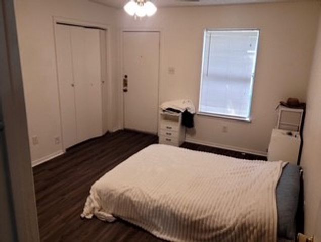 518 Jordan Lane, Arlington, TX 76012