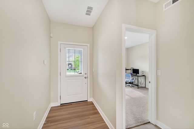 2321 S Bingham Place, New Palestine, IN 46163