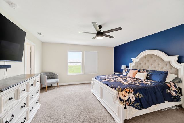 2321 S Bingham Place, New Palestine, IN 46163
