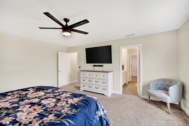 2321 S Bingham Place, New Palestine, IN 46163