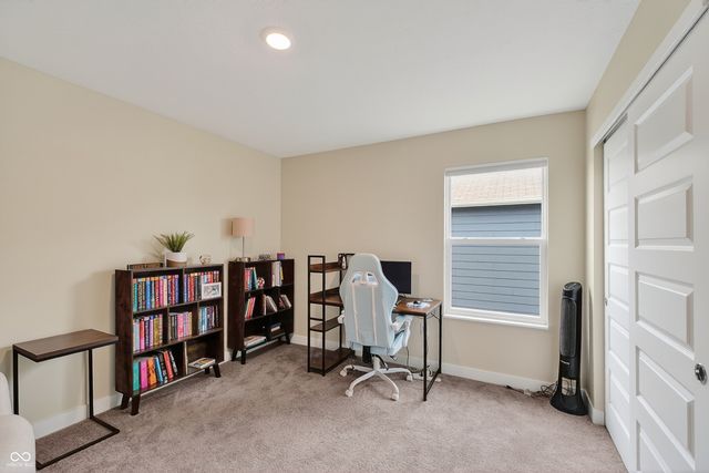 2321 S Bingham Place, New Palestine, IN 46163