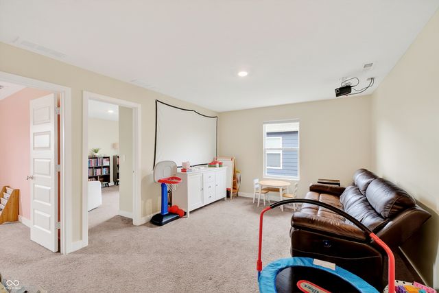 2321 S Bingham Place, New Palestine, IN 46163