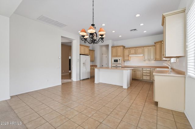 23016 N PEDREGOSA Drive, Sun City West, AZ 85375