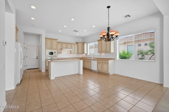 23016 N PEDREGOSA Drive, Sun City West, AZ 85375