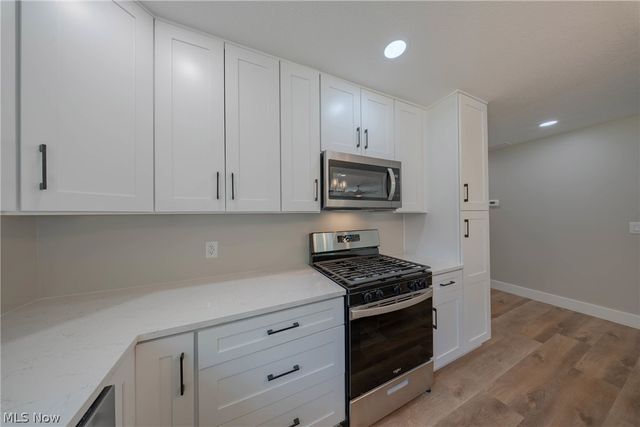 3010 9th Avenue, Vienna, WV 26105