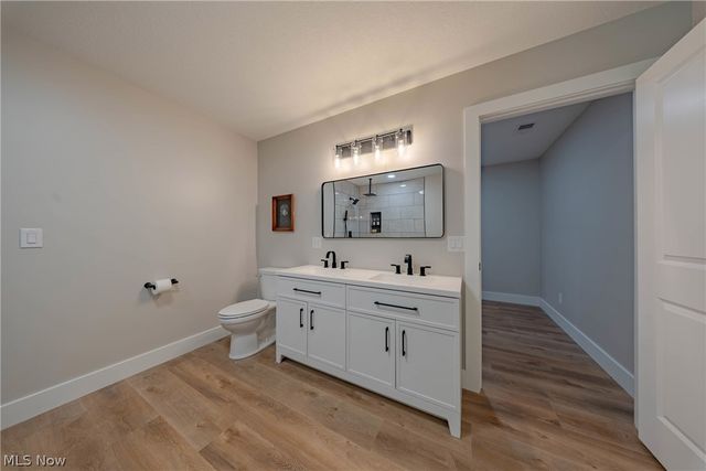 3010 9th Avenue, Vienna, WV 26105