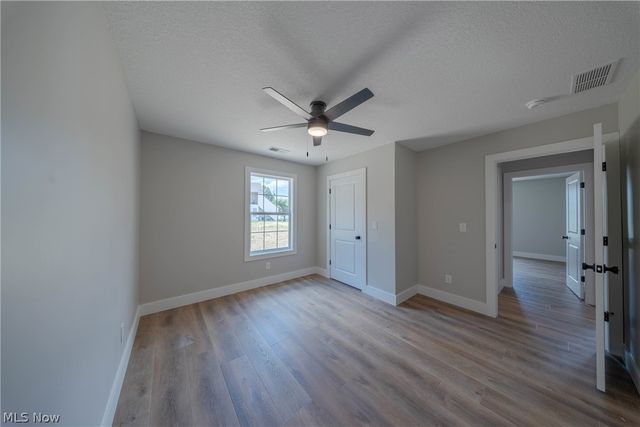3010 9th Avenue, Vienna, WV 26105