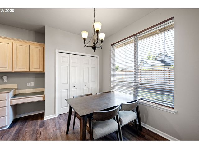 3528 BERKSHIRE St, Eugene, OR 97401