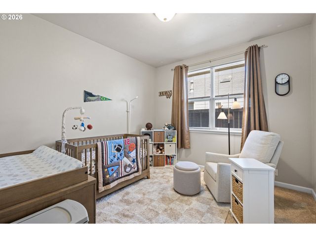 3528 BERKSHIRE St, Eugene, OR 97401