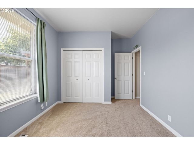 3528 BERKSHIRE St, Eugene, OR 97401