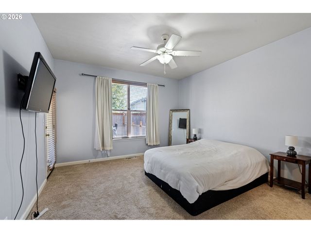 3528 BERKSHIRE St, Eugene, OR 97401