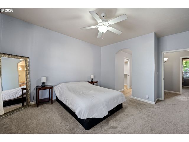 3528 BERKSHIRE St, Eugene, OR 97401