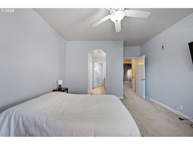 3528 BERKSHIRE St, Eugene, OR 97401