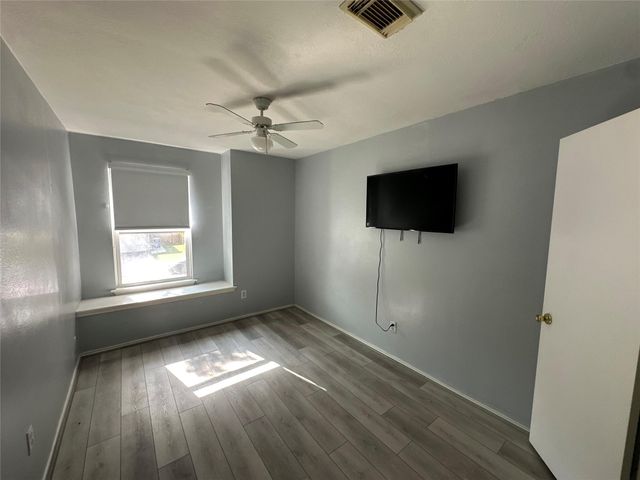 6814 Cheshire Park Road, Houston, TX 77088