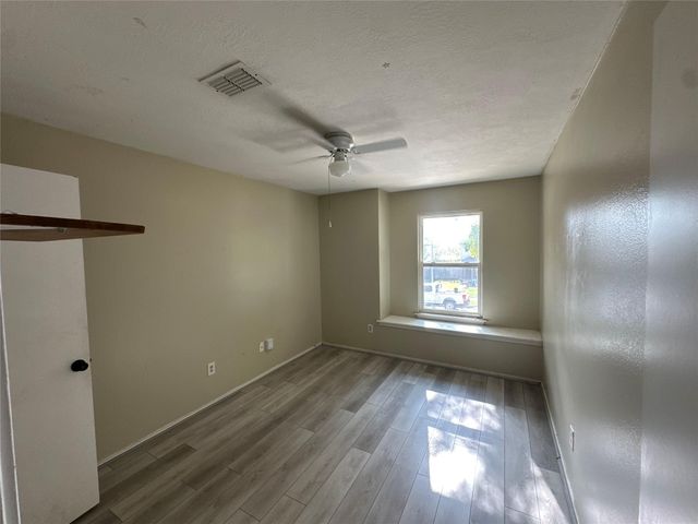 6814 Cheshire Park Road, Houston, TX 77088