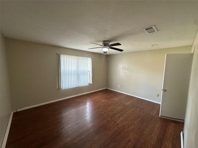 6814 Cheshire Park Road, Houston, TX 77088