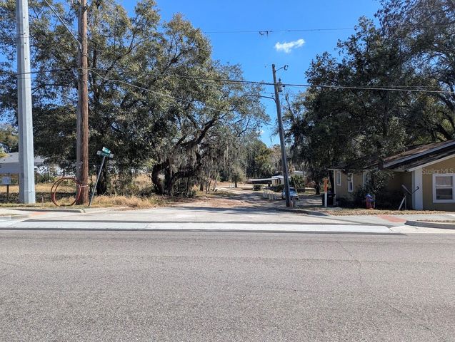 152 SAUNDERS STREET, Apopka, FL 32703