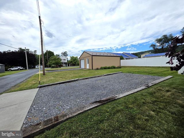 200 4TH ST, Enola, PA 17025