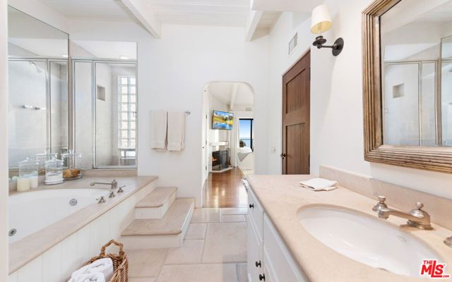 31952 Pacific Coast Highway, Malibu, CA 90265