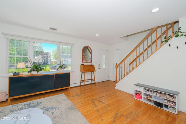 209 Woodcrest Road, Oakhurst, NJ 07755