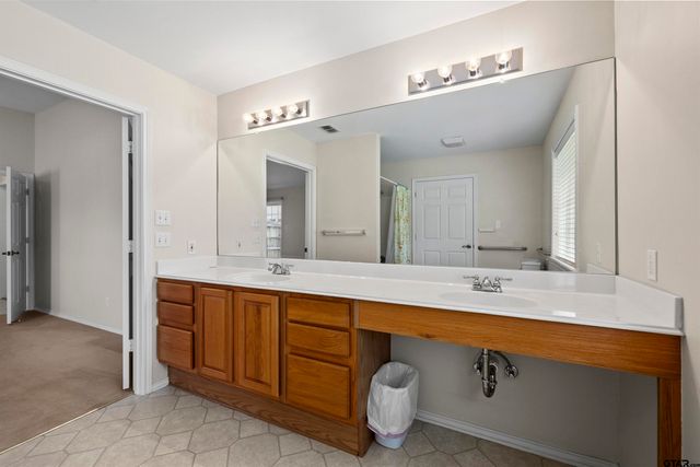 1807 Onyx Cove, Whitehouse, TX 75791