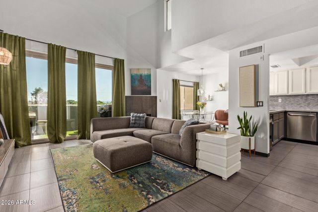 4330 N 5TH Avenue 213, Phoenix, AZ 85013