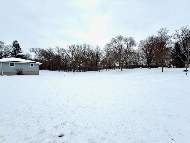 10622 N Oakway Lane, Edgerton, WI 53534