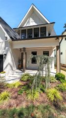 1718 Seifert Circle, Charlotte, NC 28205