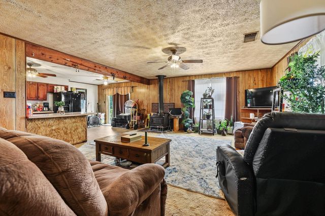 25172 US Highway 377, Whitesboro, TX 76273