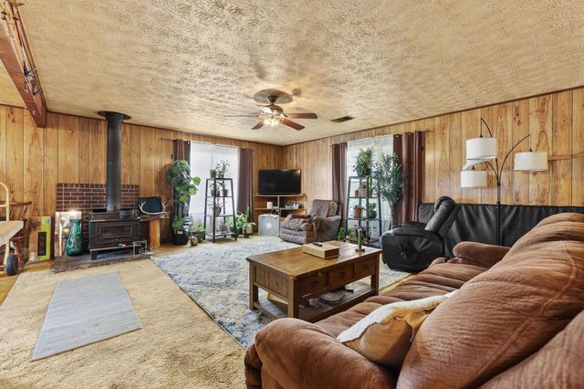 25172 US Highway 377, Whitesboro, TX 76273