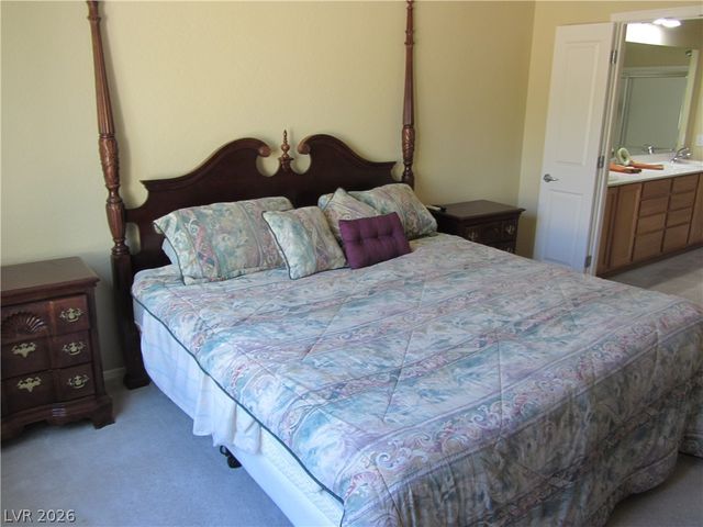 2463 Moonlight Valley Avenue, Henderson, NV 89044