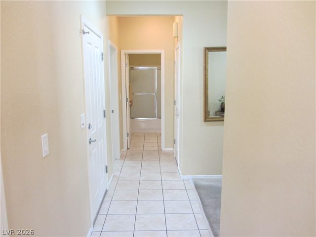 2463 Moonlight Valley Avenue, Henderson, NV 89044