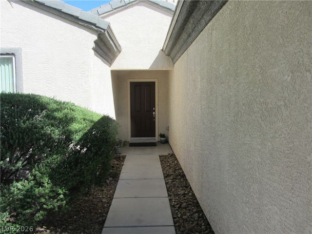 2463 Moonlight Valley Avenue, Henderson, NV 89044
