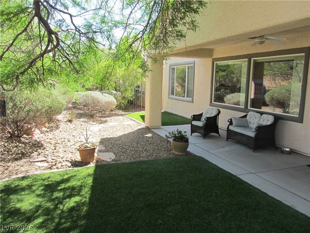 2463 Moonlight Valley Avenue, Henderson, NV 89044