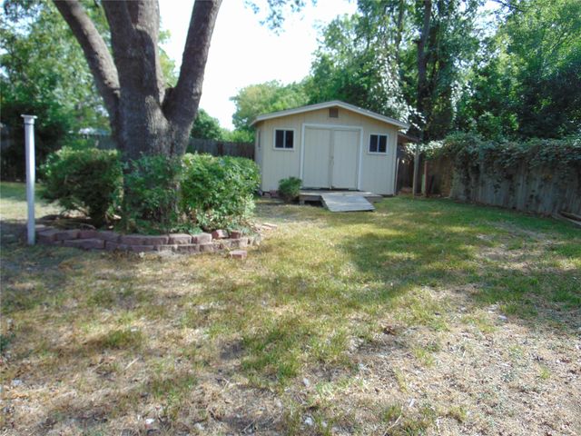 10301 Ray Ave, Austin, TX 78758