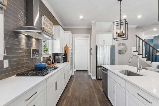 109 Ivey Way, Woodstock, GA 30188